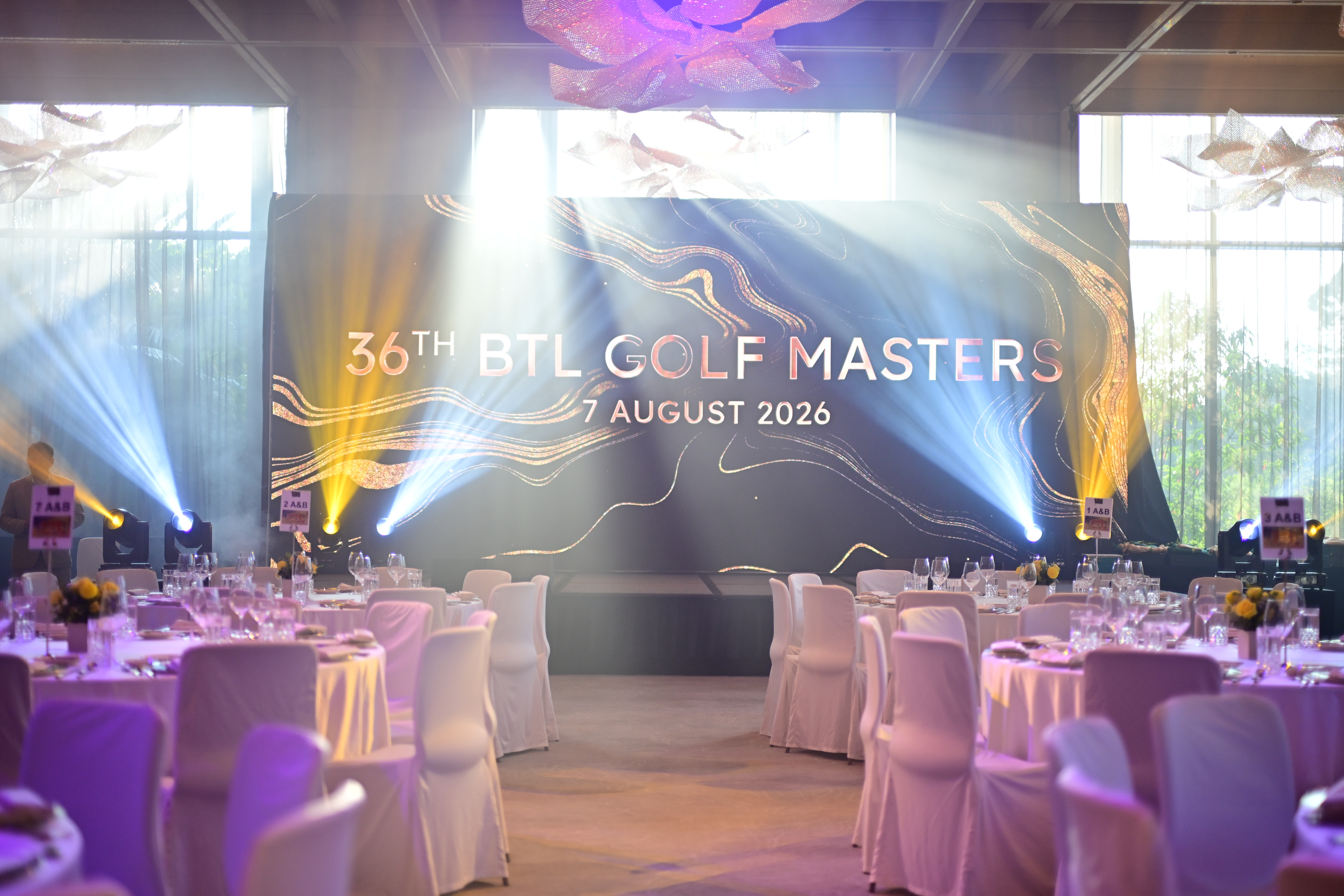 Dinner Stage Shot
